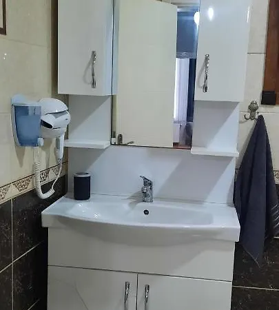 Nana Taksim Apartment